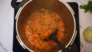 Ambur Biryani preparation